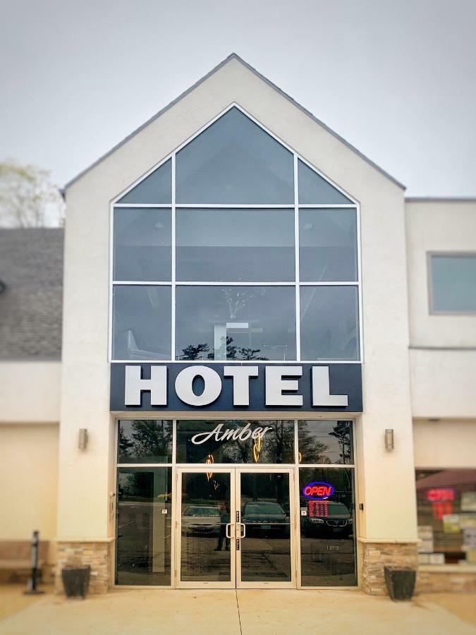Amber Hotel Grand Bend Exterior foto